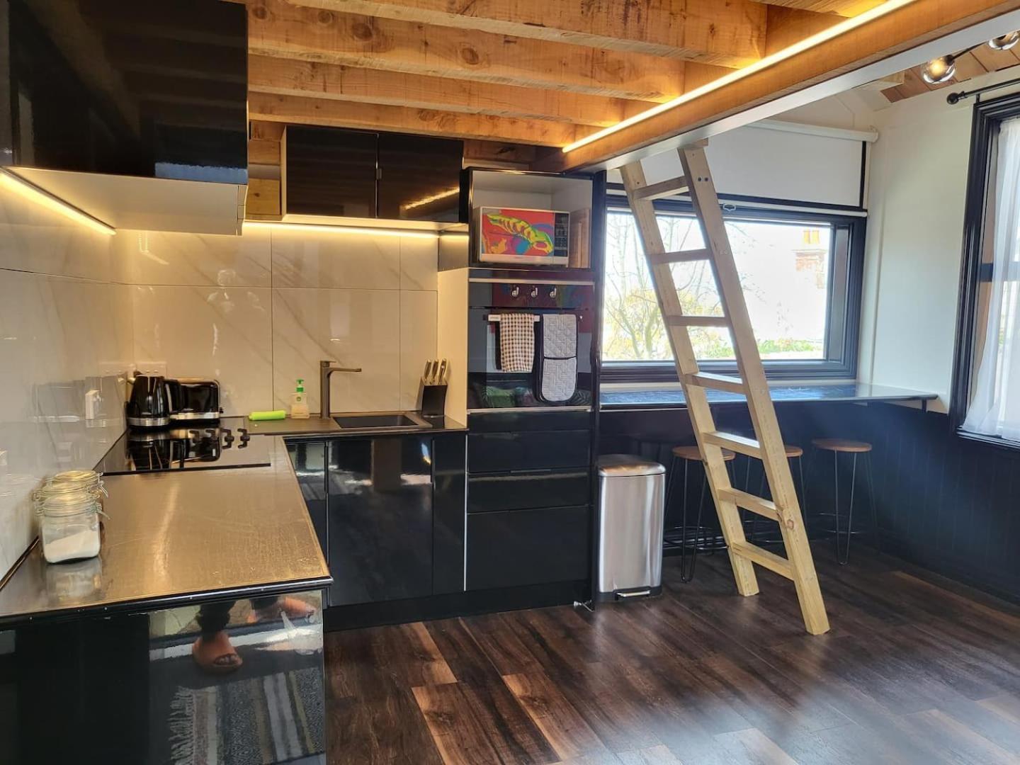 A Stone'S Throw From Town Tiny Home Dunedin Eksteriør bilde
