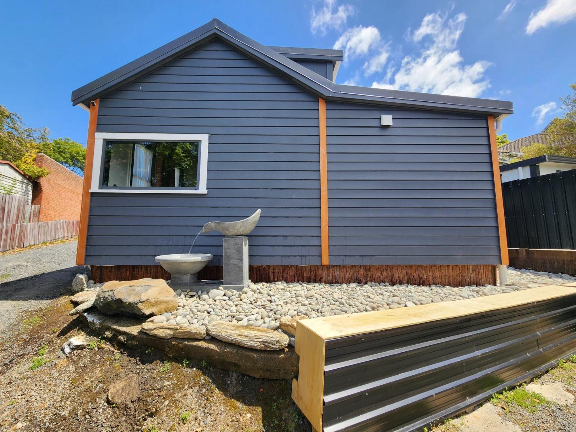 A Stone'S Throw From Town Tiny Home Dunedin Eksteriør bilde